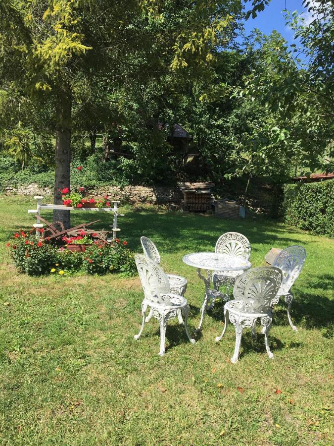 Vén Diófa Kúria Casa di campagna Balaton