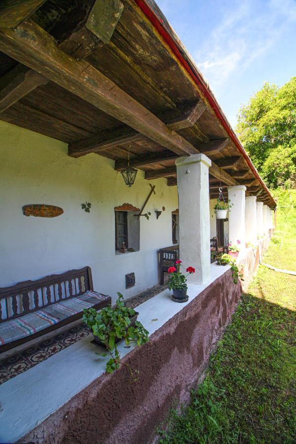 Casa di campagna Vén Diófa Kúria *